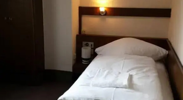 Одноместный номер Standard Hotel Kölner Hof