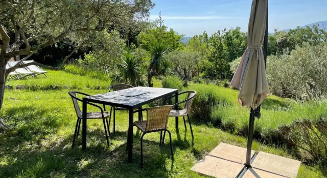 Sainte Victoire le Cabanon, Забронировать Отель Пюилубье Буш-дю-Рон