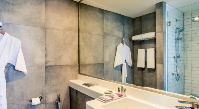 Номер Standard Mercure Jakarta Pantai Indah Kapuk