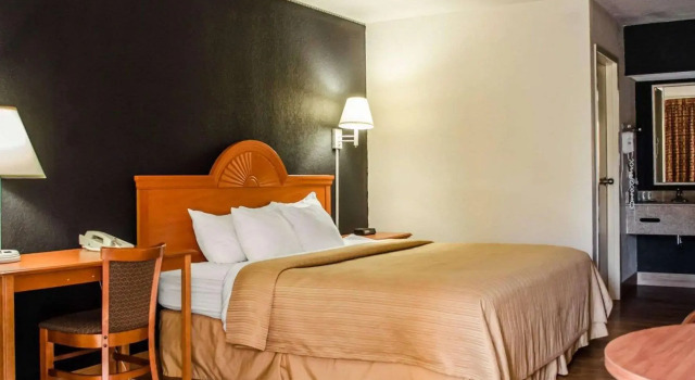 Двухместный номер Standard Days Inn by Wyndham Eglin AFB