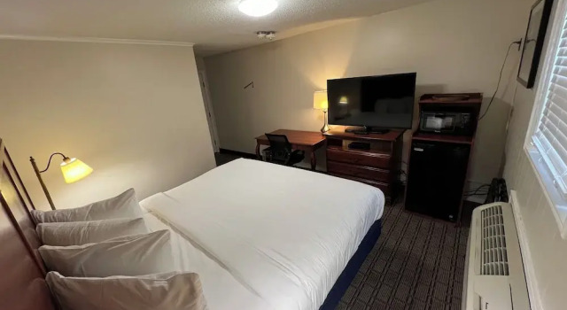 Студия River Valley Inn