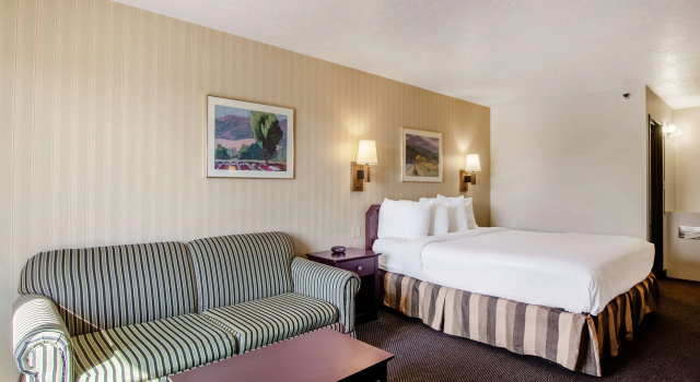Двухместный номер Americas Best Value Inn & Suites Ft Collins E at I-25