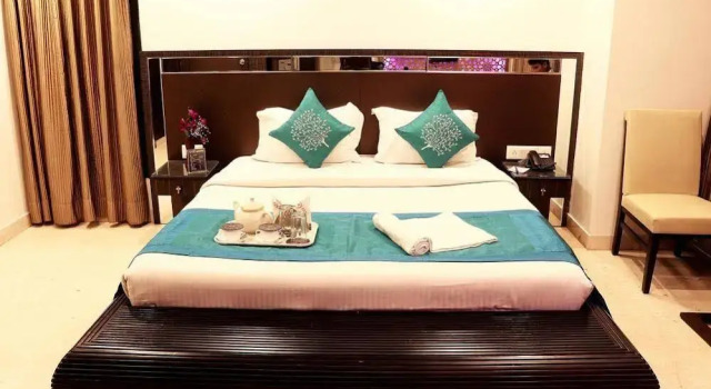 OYO Premium Harish Mukherjee Road, Rezerwuj Hotel Kalkuta 