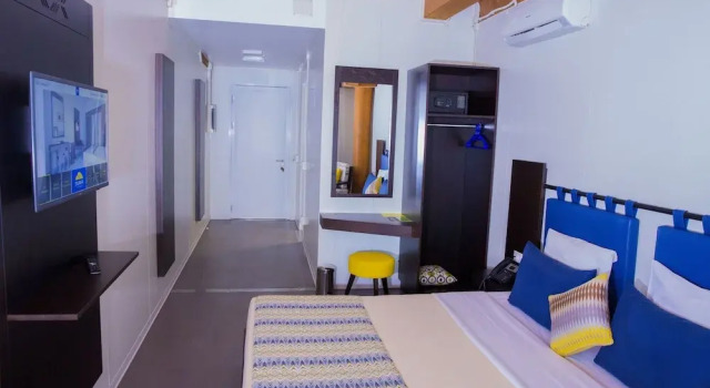Двухместный номер Standard с балконом и с видом на сад Dunia Hôtel Ouagadougou Loumbila