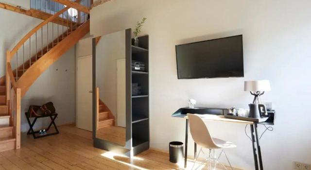 Полулюкс LIONO BoutiqueHotel