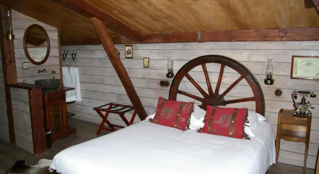 Queen Serenity Hotel, Rezervasyon Otel Redon Ille-et-Vilaine