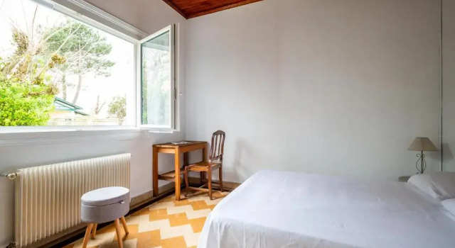 NOUVEAU maison avec jardin 10 couchages dans quartier calme, Забронировать Отель Отели Бассен-д'Аркашон с парковкой, Парковка