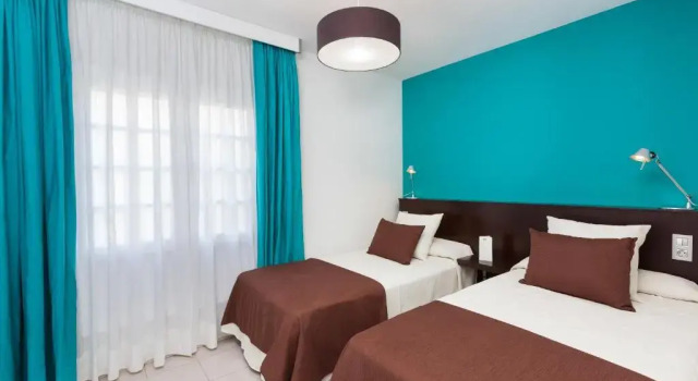 Апартаменты c 1 комнатой с балконом Apartamentos Los Dragos del Norte