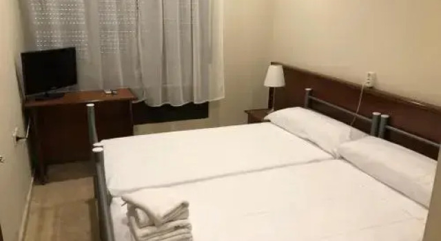 Hotel El Comendador, Забронировать Отель Фуэнте-Обехуна 