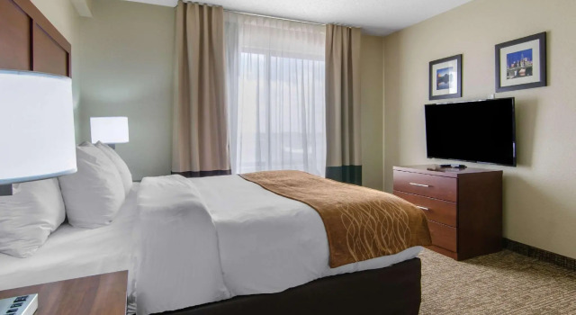 Люкс c 1 комнатой Comfort Inn & Suites Wichita Northeast