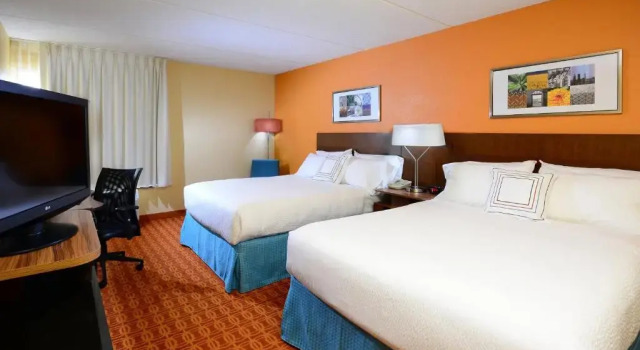 Четырёхместный номер Standard Fairfield Inn and Suites by Marriott Winston Salem/Hanes