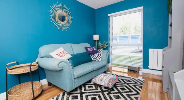 Aston Henry James Stunning one bedroom apartment in Royal Windsor, Varaa Huoneisto Asunnot kohteessa Merseyside, Huoneisto