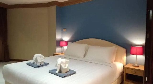 Patong Beach Resort Olympic Size Pool Gym Spa, Забронировать Курортный отель Курортные отели острова Пхукета, Курортный отель