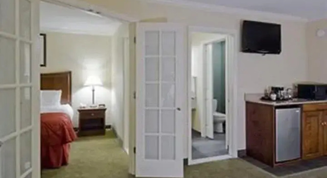Люкс Spark By Hilton Lake George Outlets