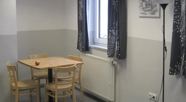 Апартаменты Babelfish Hostel