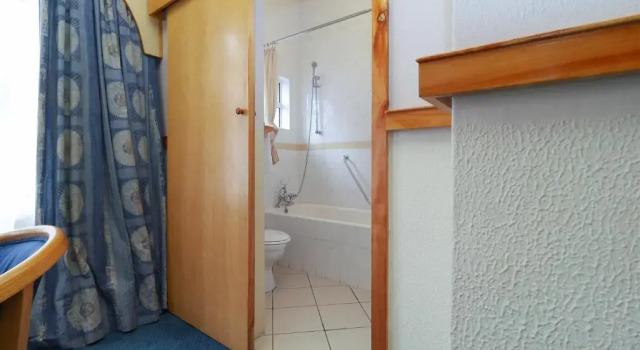 Номер Standard The Humewood Hotel
