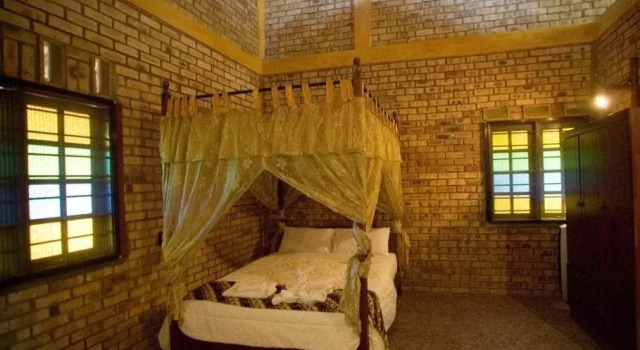 Rina Balinese Resort, Rezervasyon Tatil Köyü Senai Johore
