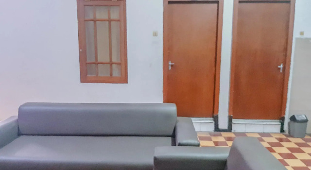 OYO 1851 Hotel Malang, Rezervovat Hotel Malang East Java, poblíž Taman Rekreasi Senaputra