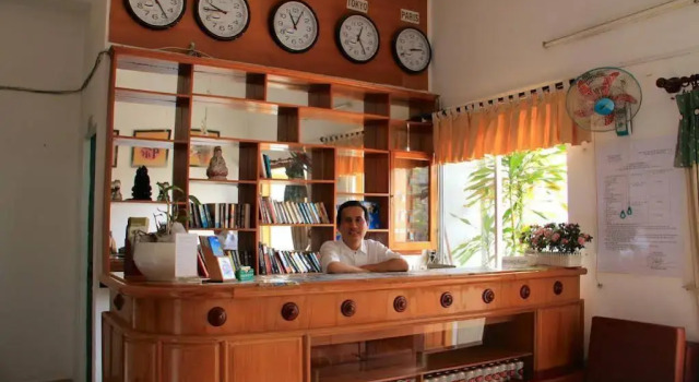 Hanhcafe Hotel