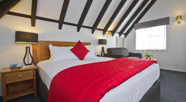 Двухместный номер Executive Knights Inn