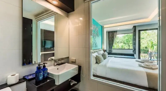 Двухместный номер Standard с балконом River Front Krabi Hotel