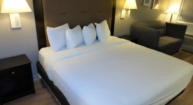 Двухместный номер Deluxe Red Roof Inn Houston - Jersey Village