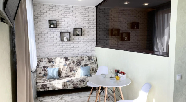 Live simply.<url> on Kazachye Luga Street, Book Apartment Hotels in Tyumen Region with Parking, Parking
