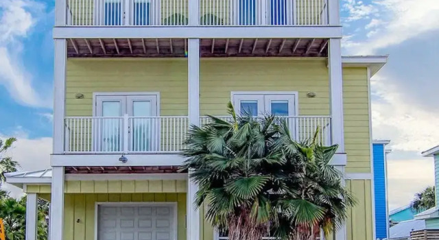 Salt and Lime 6 Bedrooms 5 Bathrooms Home