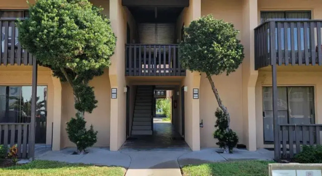 Tiki Condo 261
