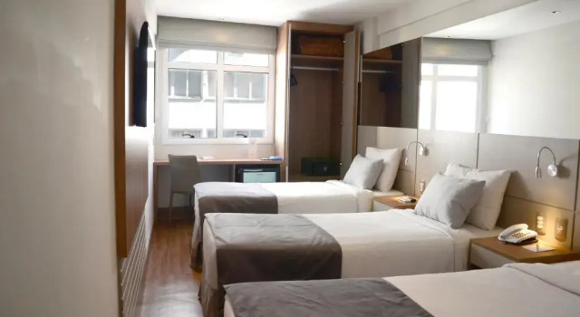 Трёхместный номер Hotel Atlântico Travel Copacabana