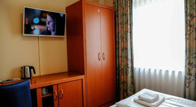Hotel Opal