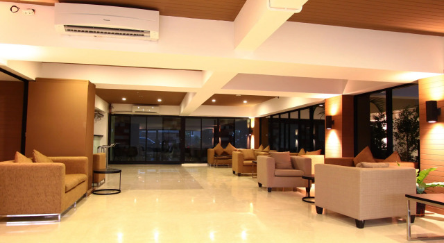 Chaba Inn Srinakarin Hotel, Varaa Hotelli SPA-hotellit kohteessa Central Thailand, SPA