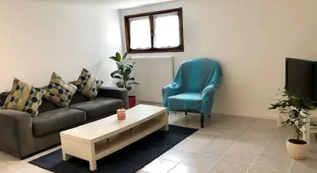 Appartement donnant sur jardin avec terrasse., Prenota Appartamento Hotel a Aquitania con parcheggio, Parcheggio
