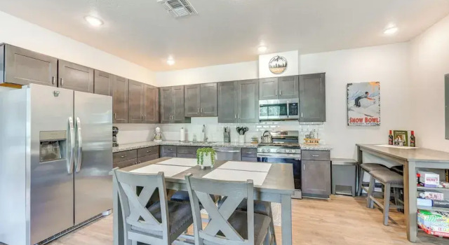 Апартаменты 2 Mi to Dtwn & Nau: Flagstaff Condo w/ Patio!