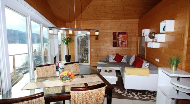 Apartment Directly on Lake Ossiach in Carinthia