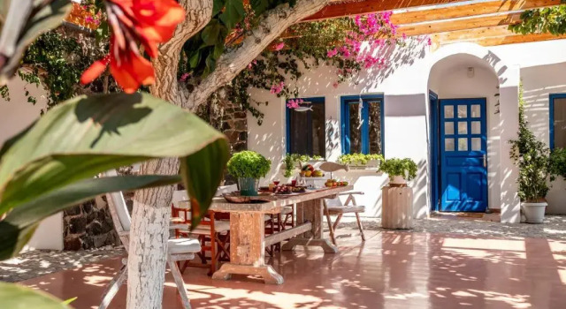 Вилла Santorini Mystique Garden
