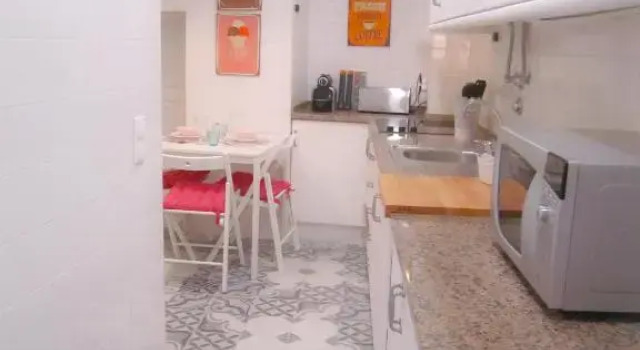 Alfama Shabby Chic Flat, Забронировать Отель Санта-Мария-Майор Лиссабон, рядом с Money Museum