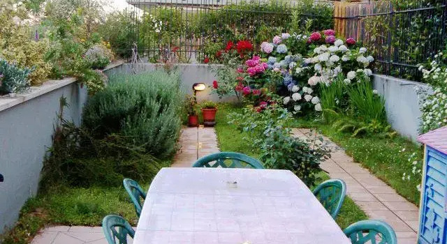 Airport Roof Garden, Rezervovat Hotel Hotely v Lazio s parkováním, Parkování