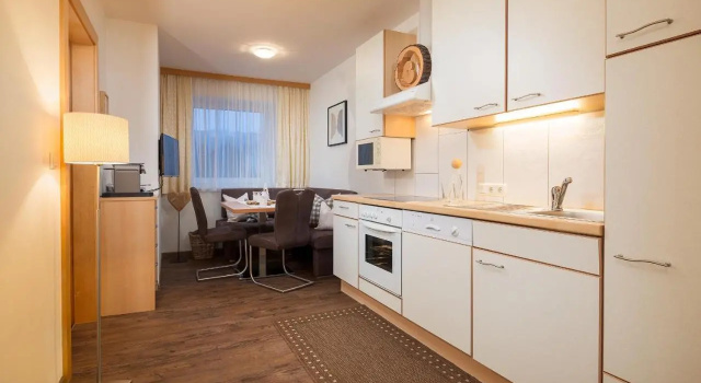 Rainer's Appartements, Rezervați Apartament Hoteluri în Tirol cu parcare, Parcare