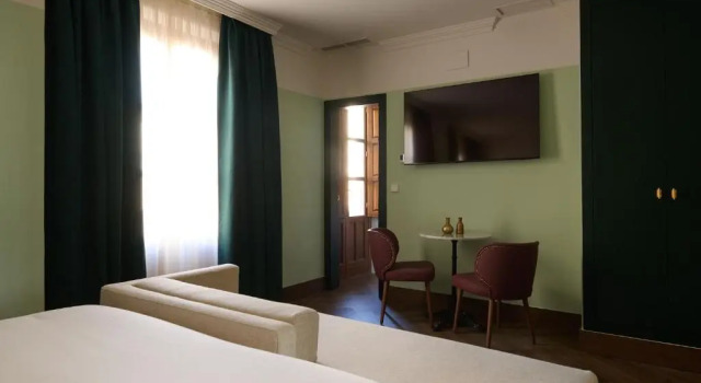Номер Superior Honest Granada Hotel