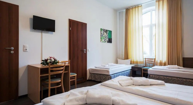 Семейный номер Standard Queens Park Hotel