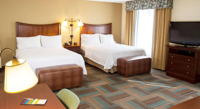 Четырёхместная студия Hampton Inn & Suites Fort Myers-Colonial Boulevard