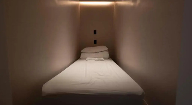 Cama en dormitorio compartido (dormitorio compartido masculino) Canvas Hostel