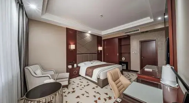 Люкс Deluxe He Huang Pearl Hotel