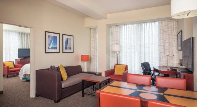 Люкс с 2 комнатами Residence Inn by Marriott Portland Downtown Waterfront