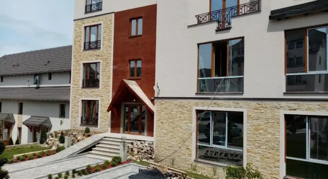 Pčelica L15 Milmari