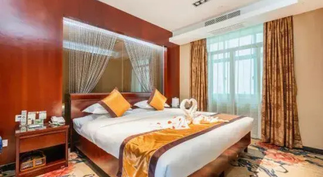 Люкс Premier Huili Business Hotel