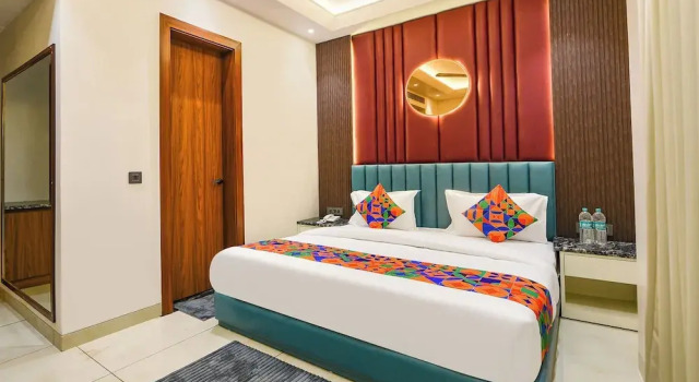Номер Premium Fabhotel Dreamz