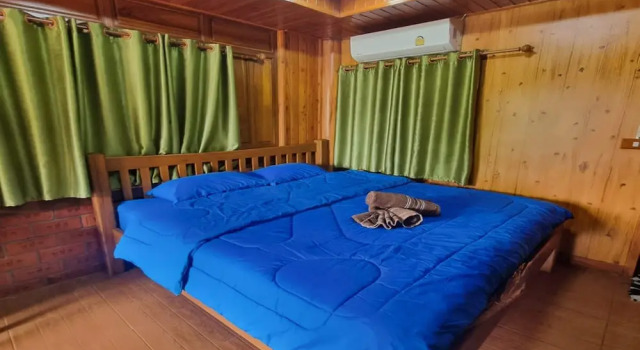 Номер Deluxe Metathsana Resort