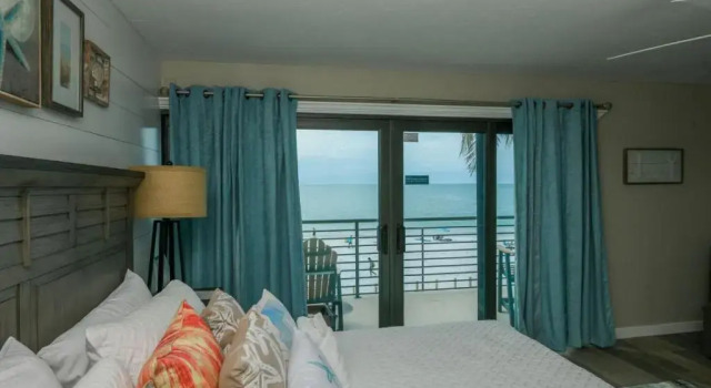 Fanta-Sea on the Beach 53 by Beachside Management, Забронировать Отель Сиеста-Ки Sarasota Area